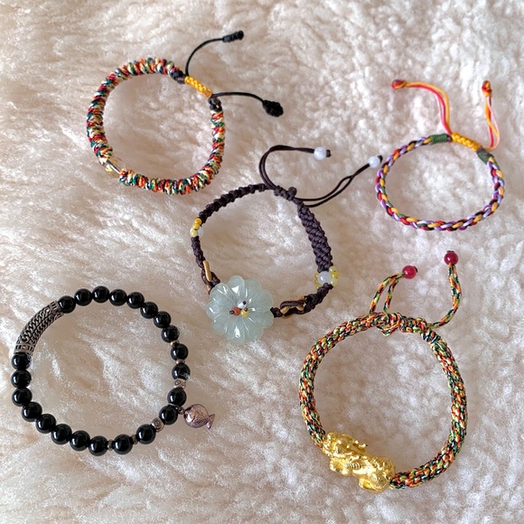 MOVING SALE❗️Woven & beaded bracelets (handmade) - Picture 3 of 3